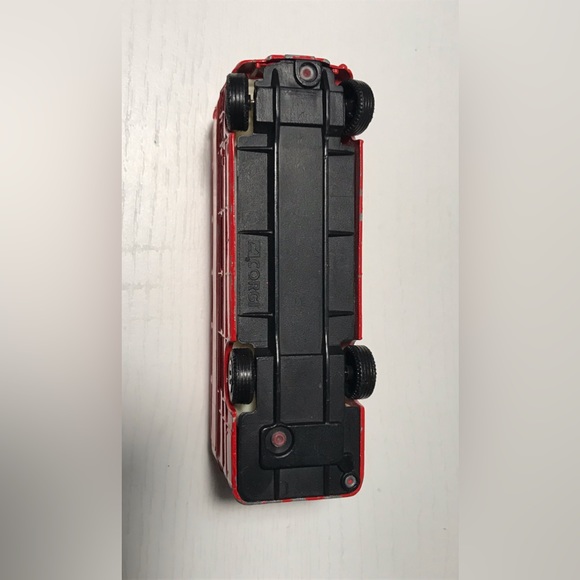 2007 London Transport Routemaster Bus - Picture 13 of 15